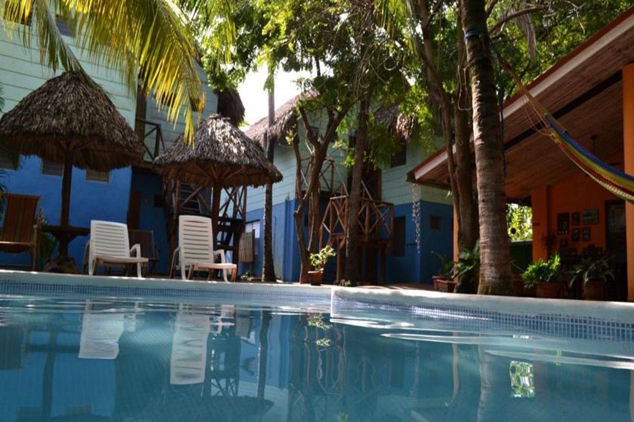 Hotel Los Cobanos Village Lodge Bagian luar foto