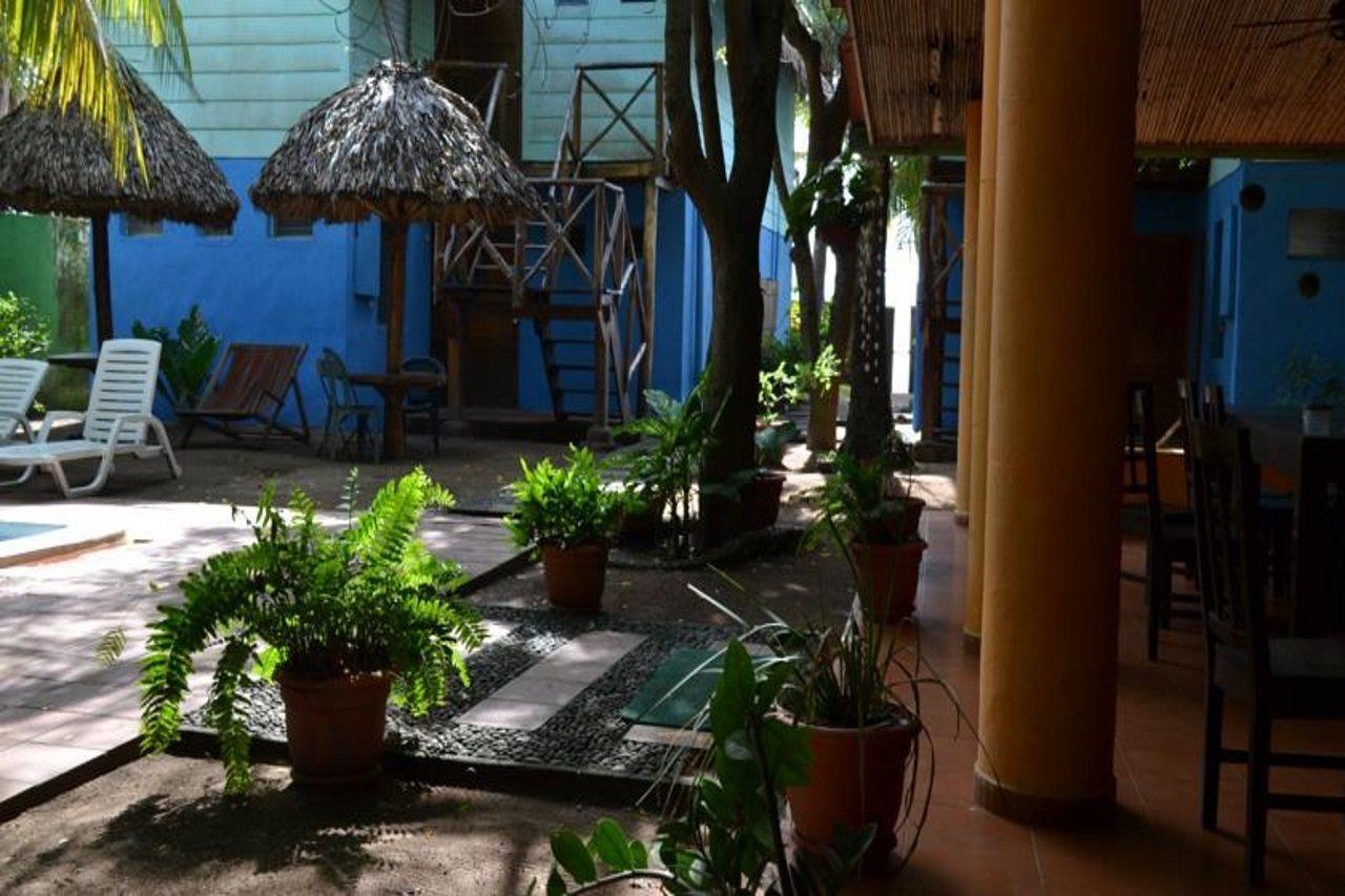 Hotel Los Cobanos Village Lodge Bagian luar foto