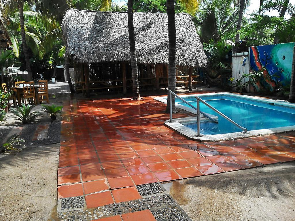 Hotel Los Cobanos Village Lodge Bagian luar foto