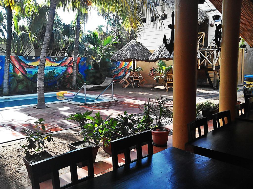 Hotel Los Cobanos Village Lodge Bagian luar foto